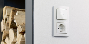 JUNG KNX Taster F 10 bei Freitag-Elektro in Münchsteinach